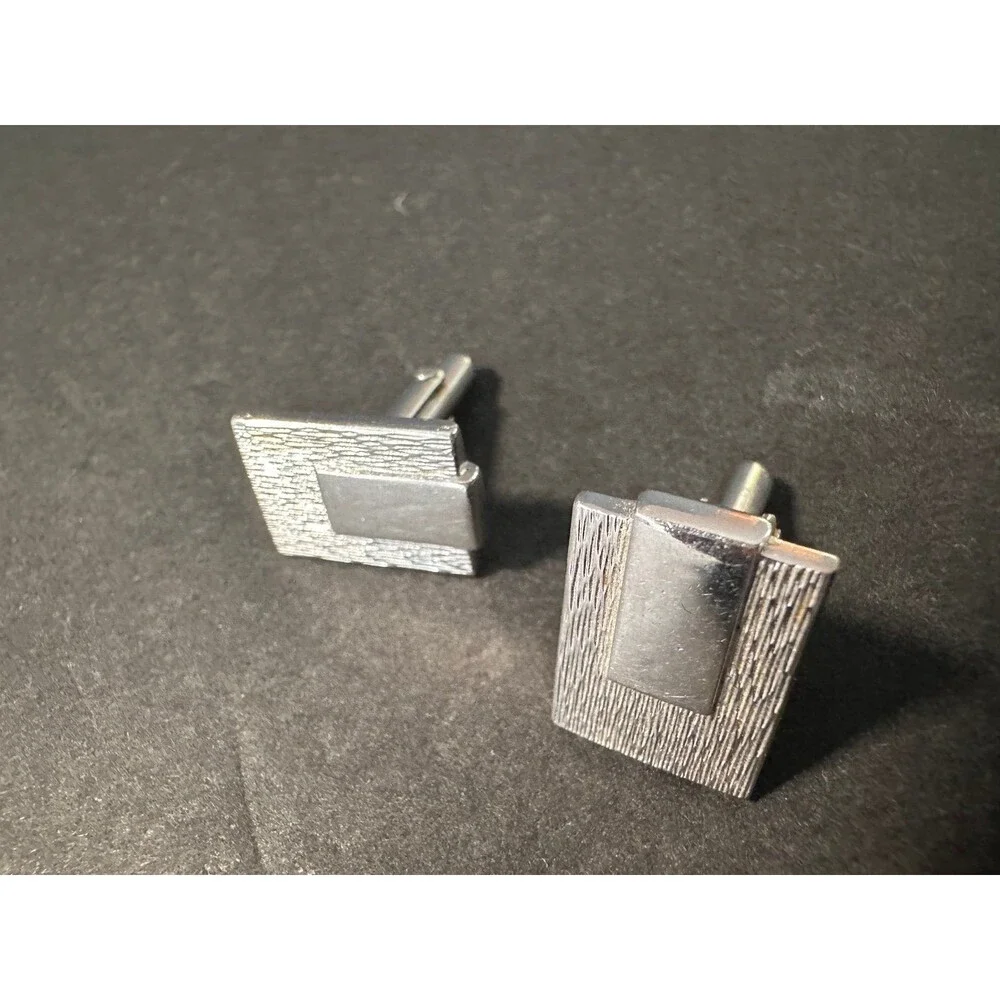 Vintage Swank Silver Tone Rectangle Men’s Cufflinks Brushed & Shiny 3/4” x 1/2”
